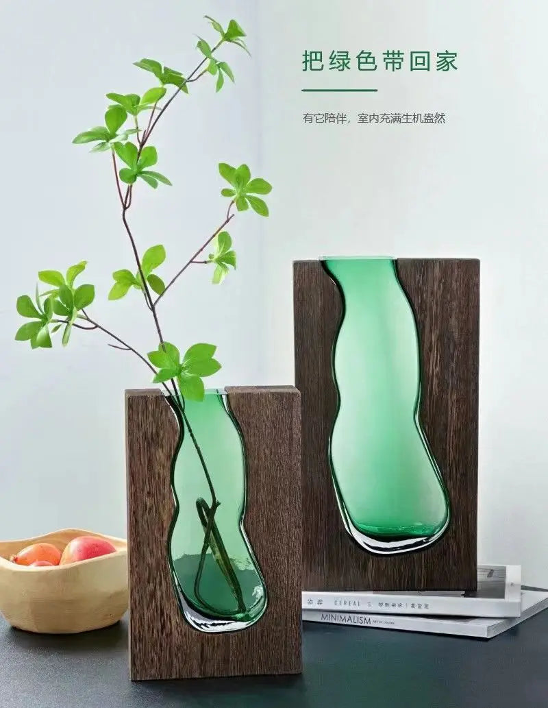 Creative Feng Shui Atmosphere Chinese Wood Glass Vase to Decorate the Home