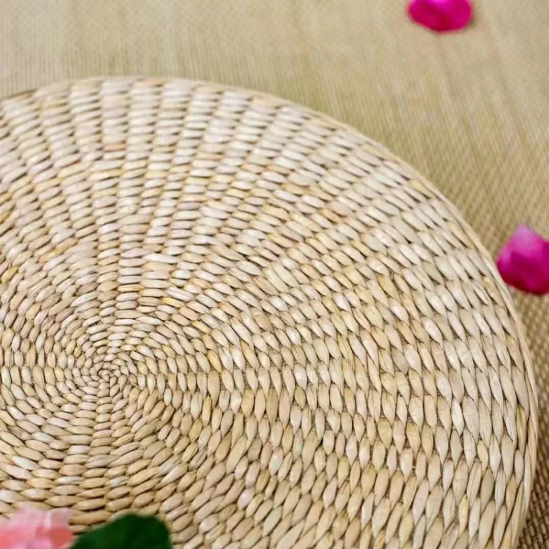 Handmade Woven Natural Straw Round Pouf Tatami Cushion Floor Cushion Home
