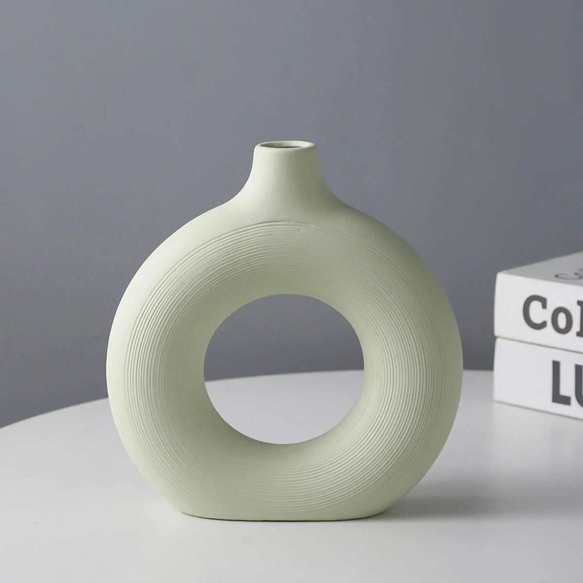 Ceramic vase, round matte vase, minimalist Nordic Bohemian vase