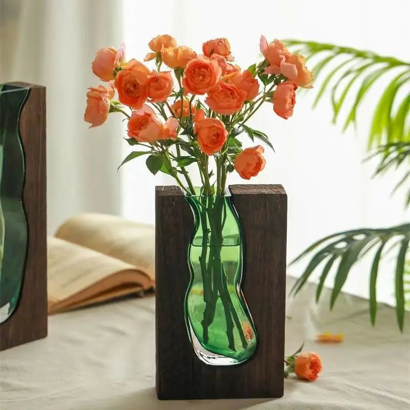 Creative Feng Shui Atmosphere Chinese Wood Glass Vase to Decorate the Home
